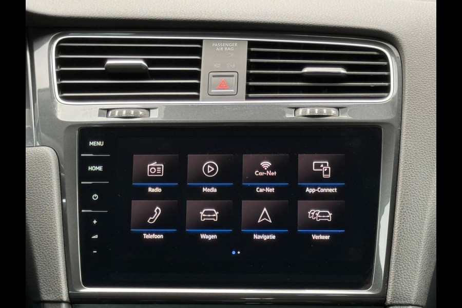 Volkswagen e-Golf E-Golf, warmtepomp, achteruitrijcamera, adaptief cruise control, NL auto met nationale auto pas