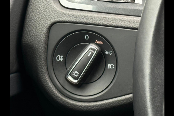 Volkswagen e-Golf E-Golf, warmtepomp, achteruitrijcamera, adaptief cruise control, NL auto met nationale auto pas