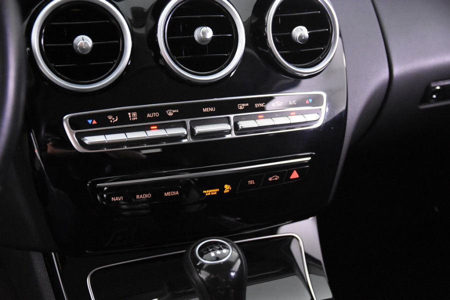 Mercedes-Benz C-Klasse Estate 180 d *1ste Eigenaar*Leer*Navigatie*Trekhaak*