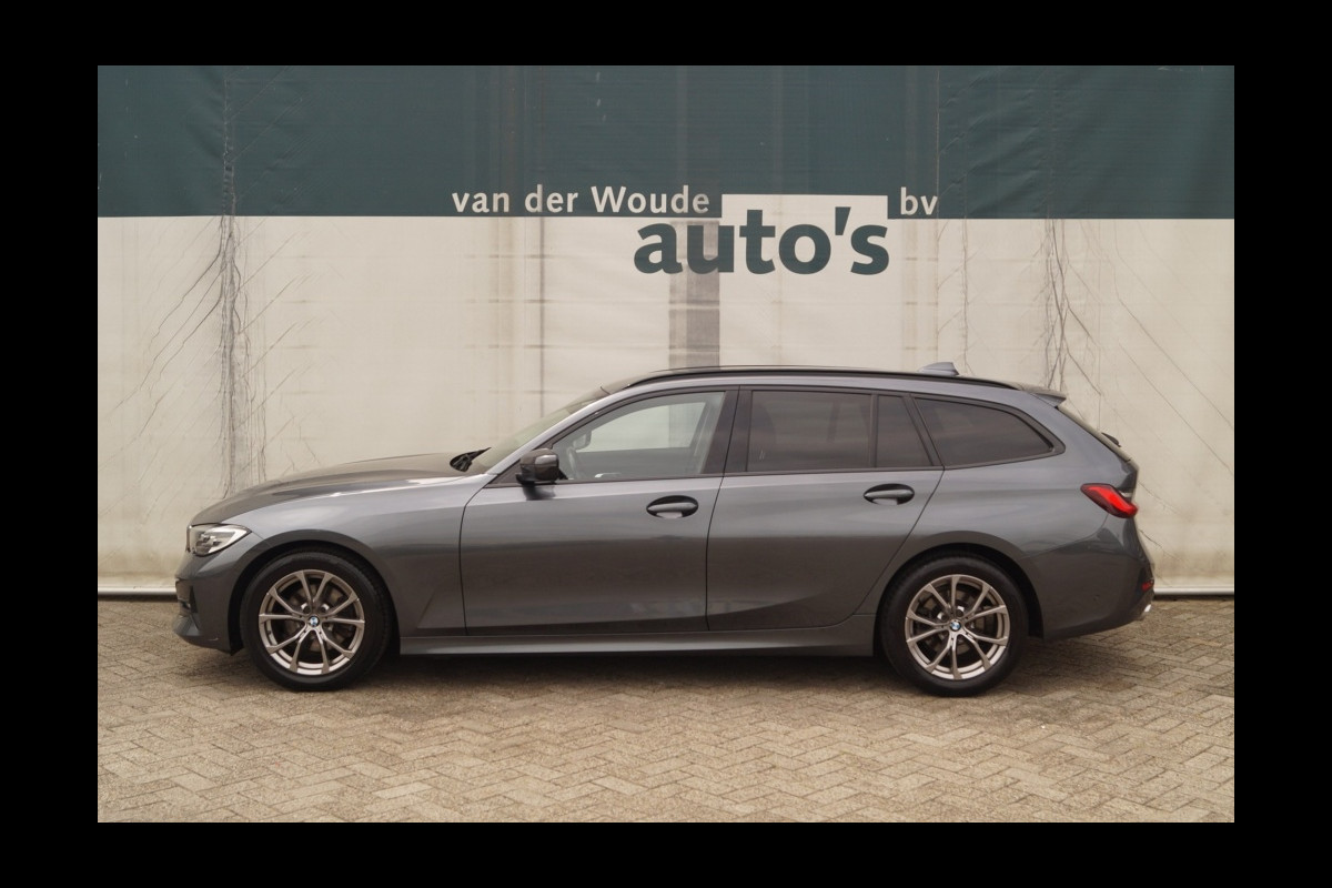 BMW 3 Serie Touring 320i Automaat 184pk Executive Edition -LEER- BMW 3 Serie Touring 320i Automaat 184pk Executive Edition -LEER-