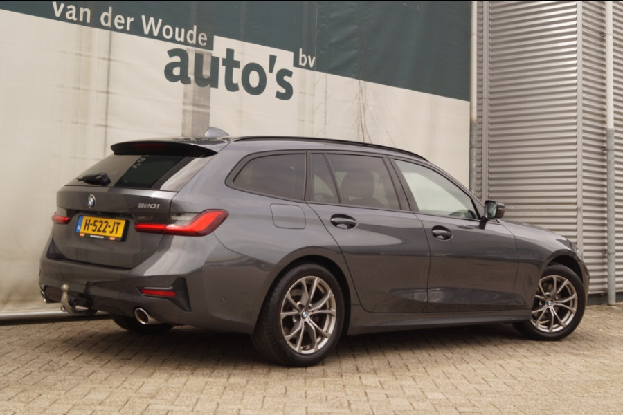 BMW 3 Serie Touring 320i Automaat 184pk Executive Edition -LEER-