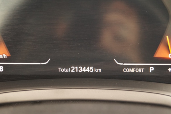 BMW 3 Serie Touring 320i Automaat 184pk Executive Edition -LEER-