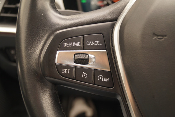 BMW 3 Serie Touring 320i Automaat 184pk Executive Edition -LEER-