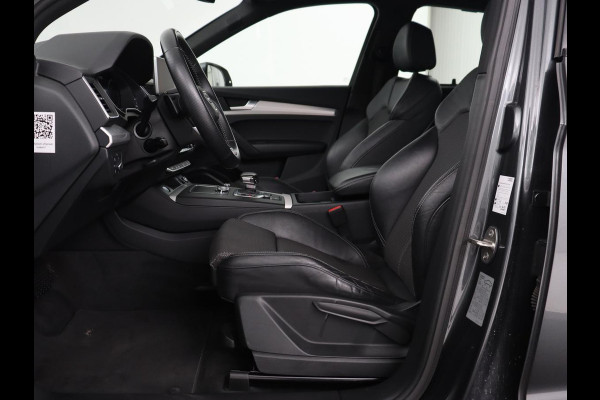 Audi Q5 50 TFSIe quattro S edition | B&O 3D Sound | Stoelverwarming | Carplay | Virtual Cockpit | Sportstoelen | Navigatie Plus | Full LED | Half leder | Parkeerhulp | Keyless | 20'' lichtmetalen velgen | S Line