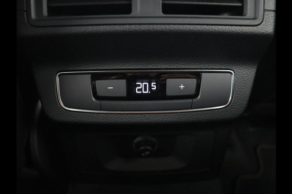 Audi Q5 50 TFSIe quattro S edition | B&O 3D Sound | Stoelverwarming | Carplay | Virtual Cockpit | Sportstoelen | Navigatie Plus | Full LED | Half leder | Parkeerhulp | Keyless | 20'' lichtmetalen velgen | S Line