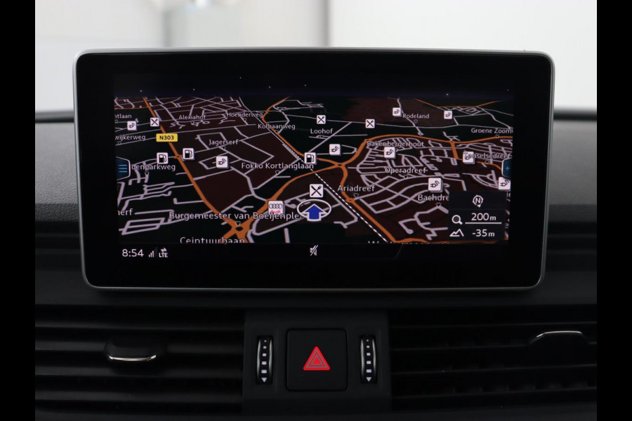 Audi Q5 50 TFSIe quattro S edition | B&O 3D Sound | Stoelverwarming | Carplay | Virtual Cockpit | Sportstoelen | Navigatie Plus | Full LED | Half leder | Parkeerhulp | Keyless | 20'' lichtmetalen velgen | S Line