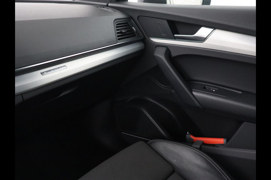 Audi Q5 50 TFSIe quattro S edition | B&O 3D Sound | Stoelverwarming | Carplay | Virtual Cockpit | Sportstoelen | Navigatie Plus | Full LED | Half leder | Parkeerhulp | Keyless | 20'' lichtmetalen velgen | S Line