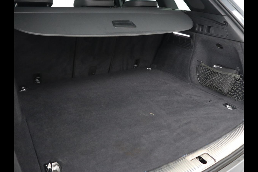 Audi Q5 50 TFSIe quattro S edition | B&O 3D Sound | Stoelverwarming | Carplay | Virtual Cockpit | Sportstoelen | Navigatie Plus | Full LED | Half leder | Parkeerhulp | Keyless | 20'' lichtmetalen velgen | S Line