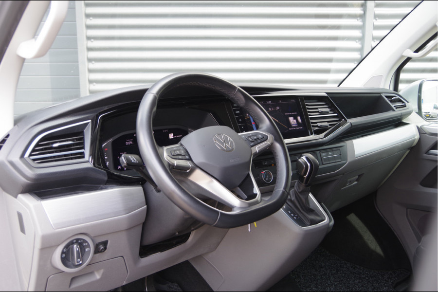 Volkswagen Transporter 2.0 TDI L2 BULLI 150PK AUT. LED, 2X SCHUIFDEUR, ADAPT. CRUISE, DIGITAL COCKPIT, STOELVERWARMING, APPLE CARPLAY