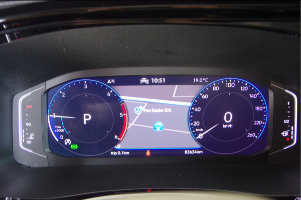 Volkswagen Transporter 2.0 TDI L2 BULLI 150PK AUT. LED, 2X SCHUIFDEUR, ADAPT. CRUISE, DIGITAL COCKPIT, STOELVERWARMING, APPLE CARPLAY