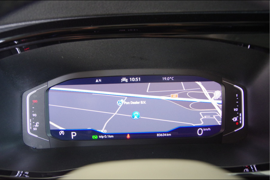 Volkswagen Transporter 2.0 TDI L2 BULLI 150PK AUT. LED, 2X SCHUIFDEUR, ADAPT. CRUISE, DIGITAL COCKPIT, STOELVERWARMING, APPLE CARPLAY