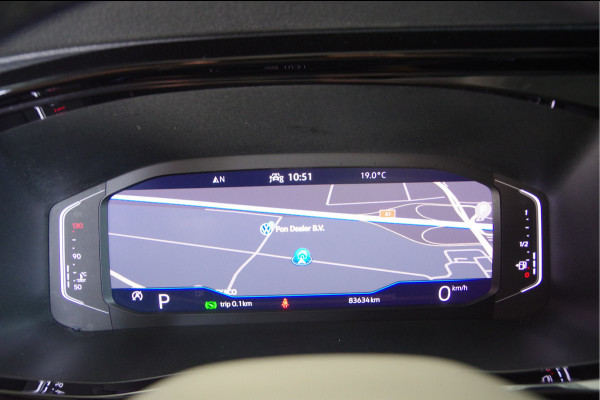 Volkswagen Transporter 2.0 TDI L2 BULLI 150PK AUT. LED, 2X SCHUIFDEUR, ADAPT. CRUISE, DIGITAL COCKPIT, STOELVERWARMING, APPLE CARPLAY