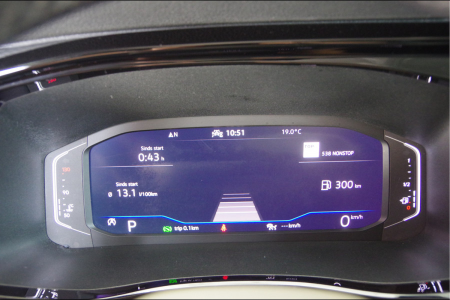 Volkswagen Transporter 2.0 TDI L2 BULLI 150PK AUT. LED, 2X SCHUIFDEUR, ADAPT. CRUISE, DIGITAL COCKPIT, STOELVERWARMING, APPLE CARPLAY