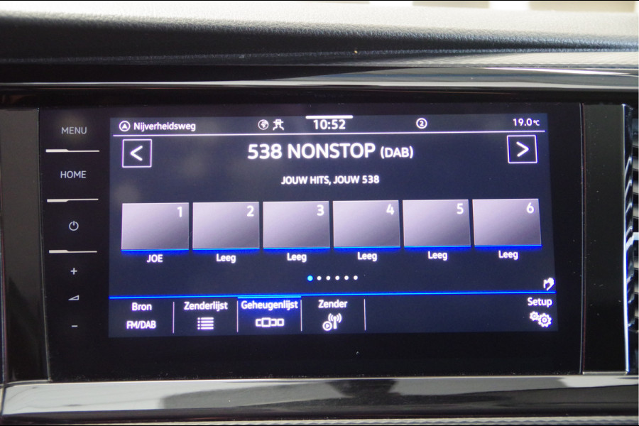 Volkswagen Transporter 2.0 TDI L2 BULLI 150PK AUT. LED, 2X SCHUIFDEUR, ADAPT. CRUISE, DIGITAL COCKPIT, STOELVERWARMING, APPLE CARPLAY