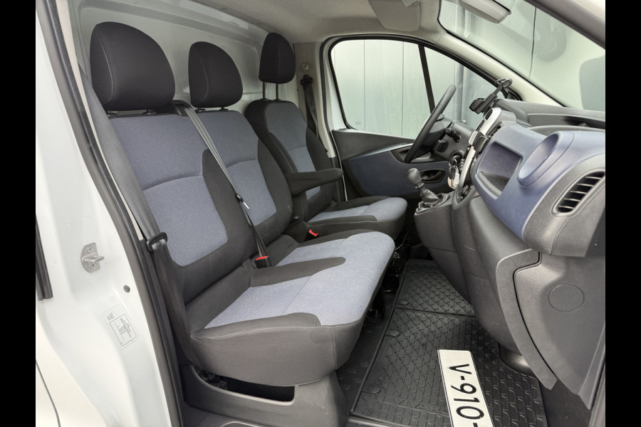 Opel Vivaro 1.6 CDTI 126 PK / L2H1 / IMPERIAAL / TREKHAAK / CAMERA / AIRCO / CRUISE / 3-ZITS