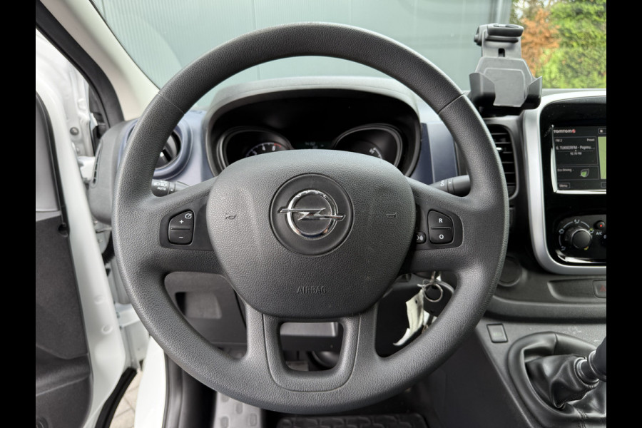 Opel Vivaro 1.6 CDTI 126 PK / L2H1 / IMPERIAAL / TREKHAAK / CAMERA / AIRCO / CRUISE / 3-ZITS
