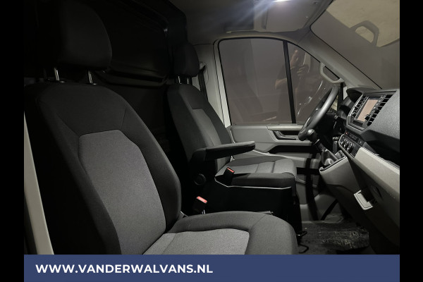 Volkswagen Crafter 2.0 TDI 177pk L3H3 L2H2 Euro6 Airco | Massagestoel | Camera | Navigatie | Apple Carplay Android Auto, Cruisecontrol, Chauffeursstoel, 3000kg trekvermogen