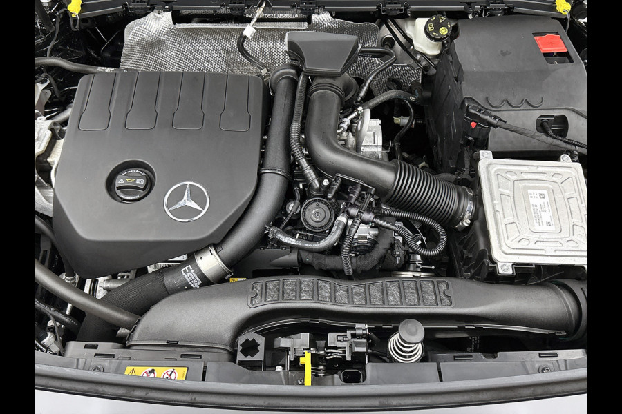 Mercedes-Benz A-Klasse 160 Business Solution | Lichtmetalen velgen | Navigatie |  Parking support | Inclusief 24 maanden MB Certified garantie voor Europa.