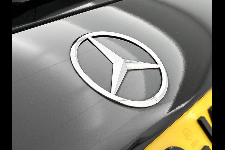 Mercedes-Benz A-Klasse 160 Business Solution | Lichtmetalen velgen | Navigatie |  Parking support | Inclusief 24 maanden MB Certified garantie voor Europa.