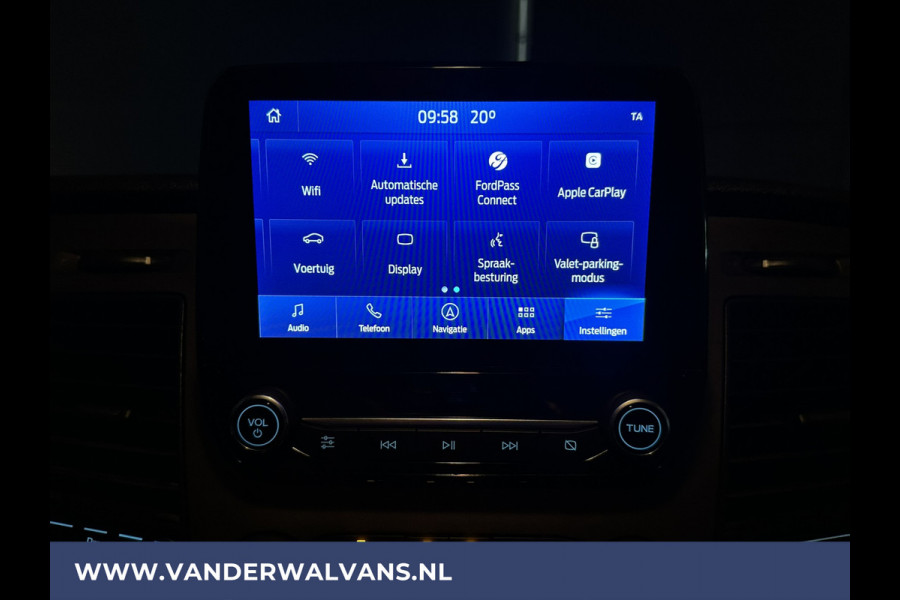 Ford Transit 2.0 TDCI 131pk L3H2 Euro6 Airco | Camera | Navigatie | Apple Carplay | LED | Cruisecontrol Parkeersensoren, Stoelverwarming, Verwarmde voorruit, Bijrijdersbank, 2500kg trekvermogen