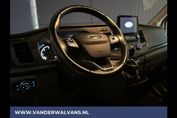 Ford Transit 2.0 TDCI 131pk L3H2 Euro6 Airco | Camera | Navigatie | Apple Carplay | LED | Cruisecontrol Parkeersensoren, Stoelverwarming, Verwarmde voorruit, Bijrijdersbank, 2500kg trekvermogen