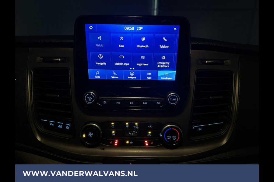 Ford Transit 2.0 TDCI 131pk L3H2 Euro6 Airco | Camera | Navigatie | Apple Carplay | LED | Cruisecontrol Parkeersensoren, Stoelverwarming, Verwarmde voorruit, Bijrijdersbank, 2500kg trekvermogen