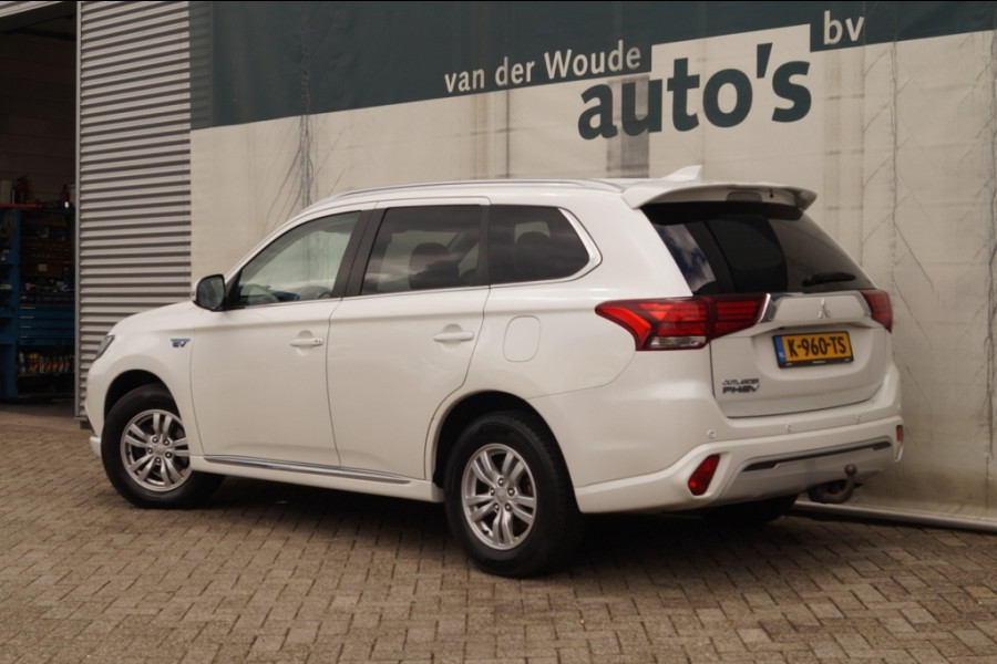 Mitsubishi Outlander 2.4 PHEV Automaat Pure -ECC-CAM-CRUISE-