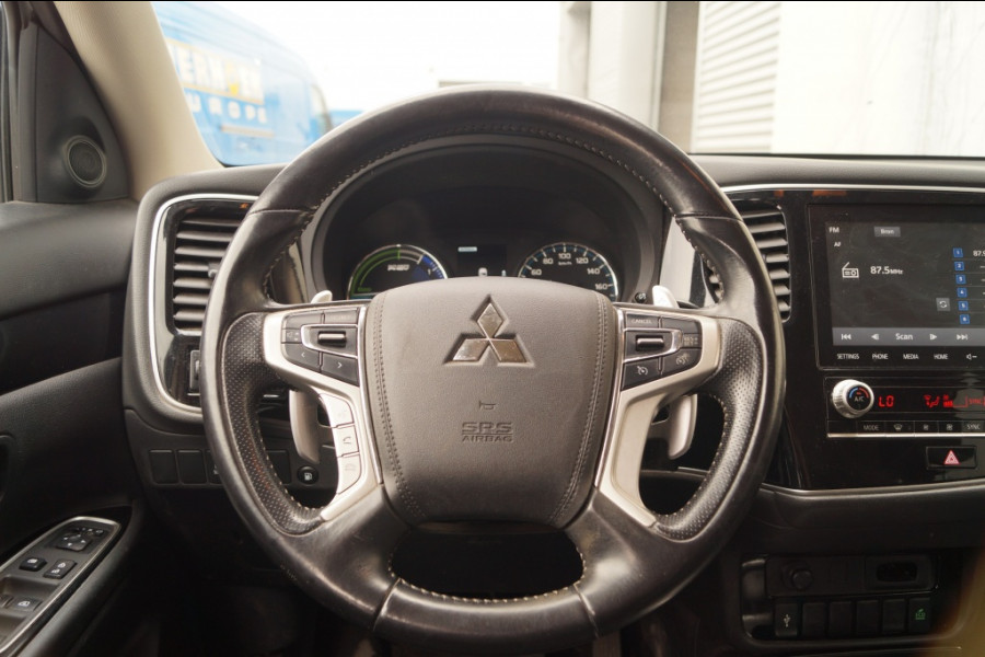 Mitsubishi Outlander 2.4 PHEV Automaat Pure -ECC-CAM-CRUISE-