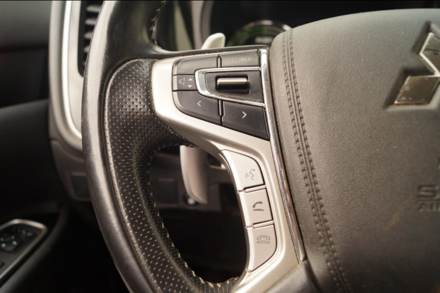 Mitsubishi Outlander 2.4 PHEV Automaat Pure -ECC-CAM-CRUISE-