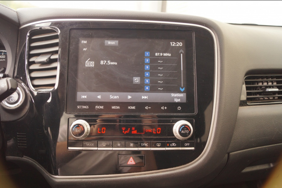 Mitsubishi Outlander 2.4 PHEV Automaat Pure -ECC-CAM-CRUISE-