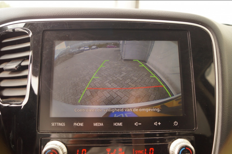 Mitsubishi Outlander 2.4 PHEV Automaat Pure -ECC-CAM-CRUISE-