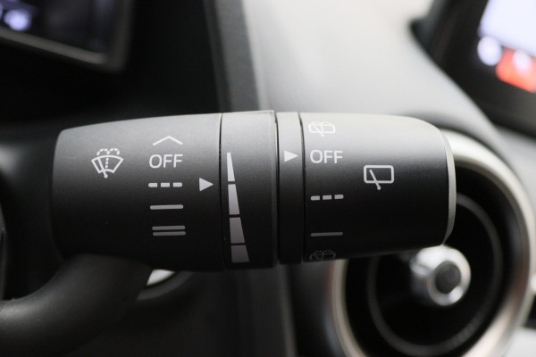 Mazda 2 1.5 Skyactiv-G Comfort LED, Apple Carplay, Stoelverwarming, Lane Assist, PDC
