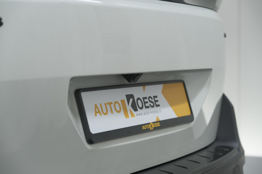 Peugeot 5008 PureTech 130 EAT8 GT Black Pack | Panoramadak | 360 Camera | FOCAL® | Adaptieve Cruise Control