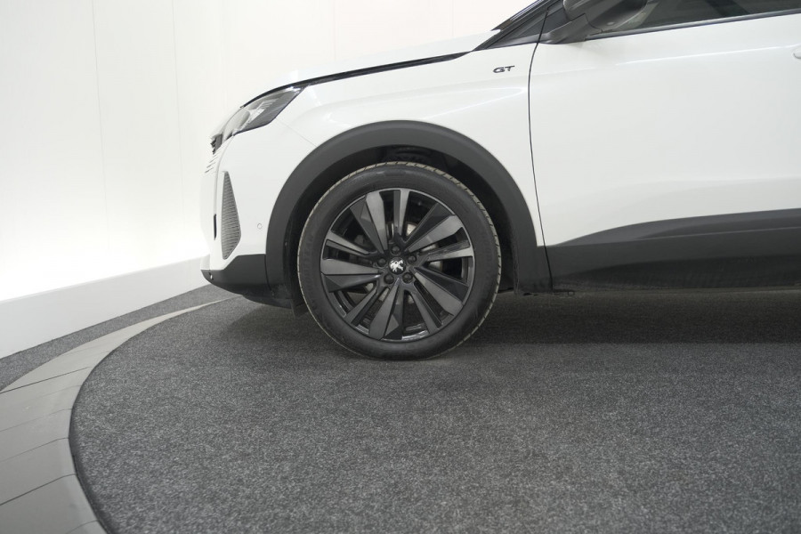 Peugeot 5008 PureTech 130 EAT8 GT Black Pack | Panoramadak | 360 Camera | FOCAL® | Adaptieve Cruise Control
