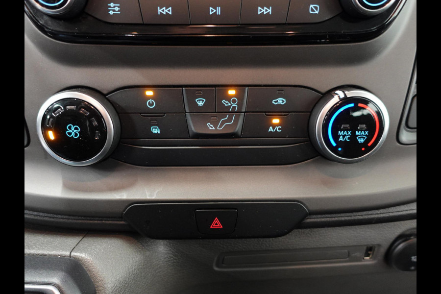 Ford Transit Custom 130pk Automaat L2H1 Trend Dubbele cabine Navigatie Cruise control Camera Parkeersensoren Imperiaal Airco Trekhaak