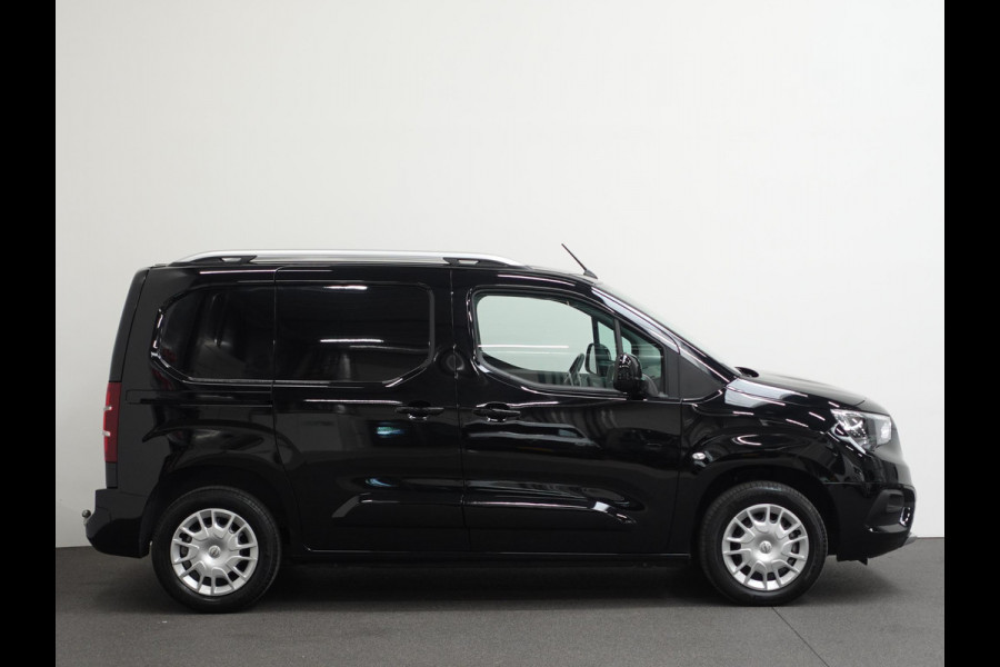 Opel Combo 1.5D L1H1 Edition Airco Navi PDC Achter App-connect DAB+ Trekhaak