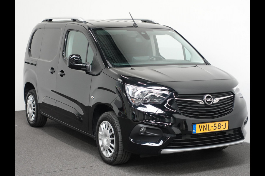 Opel Combo 1.5D L1H1 Edition Airco Navi PDC Achter App-connect DAB+ Trekhaak