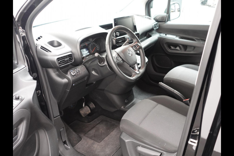 Opel Combo 1.5D L1H1 Edition Airco Navi PDC Achter App-connect DAB+ Trekhaak