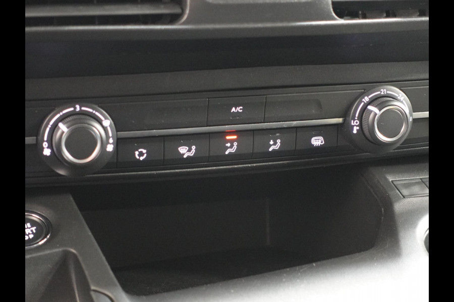 Opel Combo 1.5D L1H1 Edition Airco Navi PDC Achter App-connect DAB+ Trekhaak