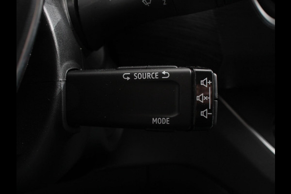 Renault Trafic 2.0 Blue dC1 150 EDC T29 L2H1 Extra Dubbele Cabine | Navigatie | Airco | Lichtmetalen velgen | Betimmering | Trekhaak | Camera | Parkeer sensoren | Dab