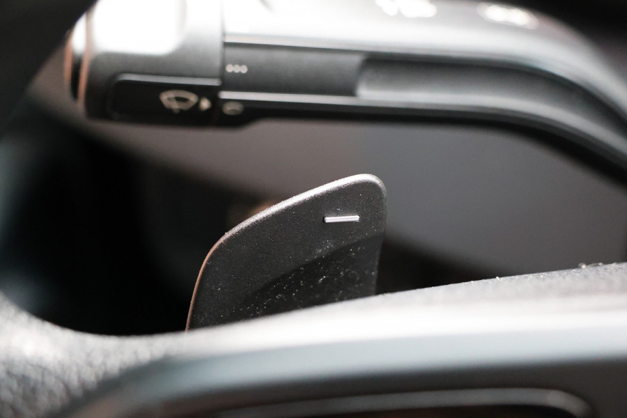 Mercedes-Benz Sprinter 2.2 CDI L2H1 | MBUX | Camera | CarPlay | Lederen bekleding | Stoelverwarming | Navigatie | Trekhaak | Betimmering | Treeplanken | 18'' Sportvelgen | Nieuwe APK