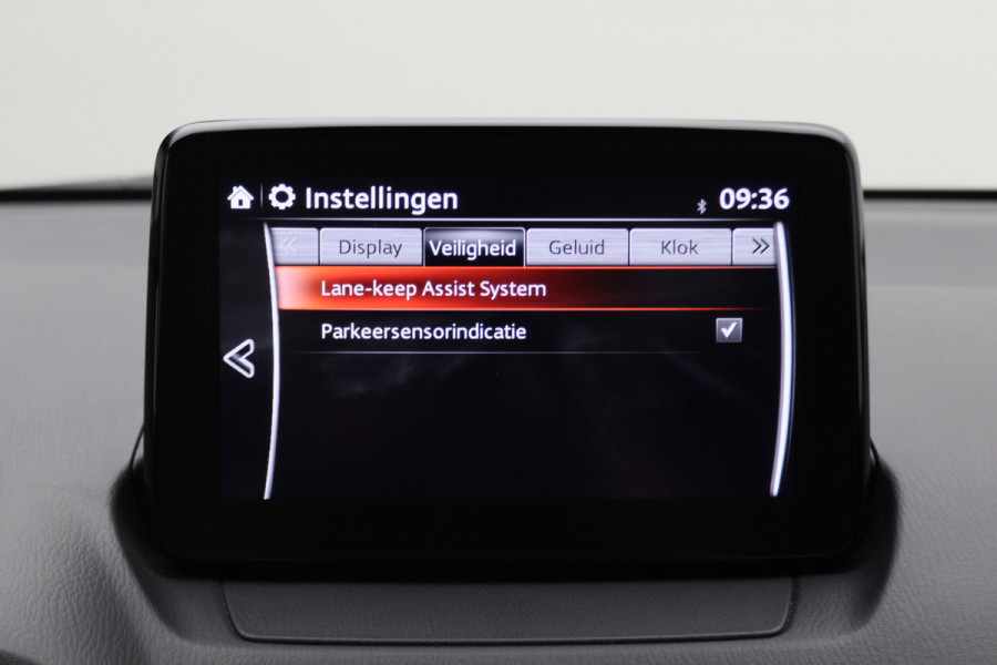 Mazda 2 1.5 Skyactiv-G Comfort LED, Apple Carplay, Stoelverwarming, Lane Assist, PDC