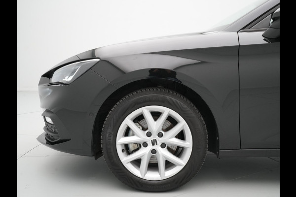 Seat Leon 1.0 TSI 110pk Style Business Intense Navigatie Pdc Clima Acc 318