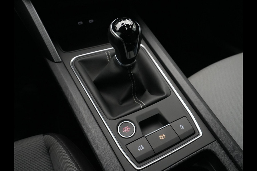 Seat Leon 1.0 TSI 110pk Style Business Intense Navigatie Pdc Clima Acc 318