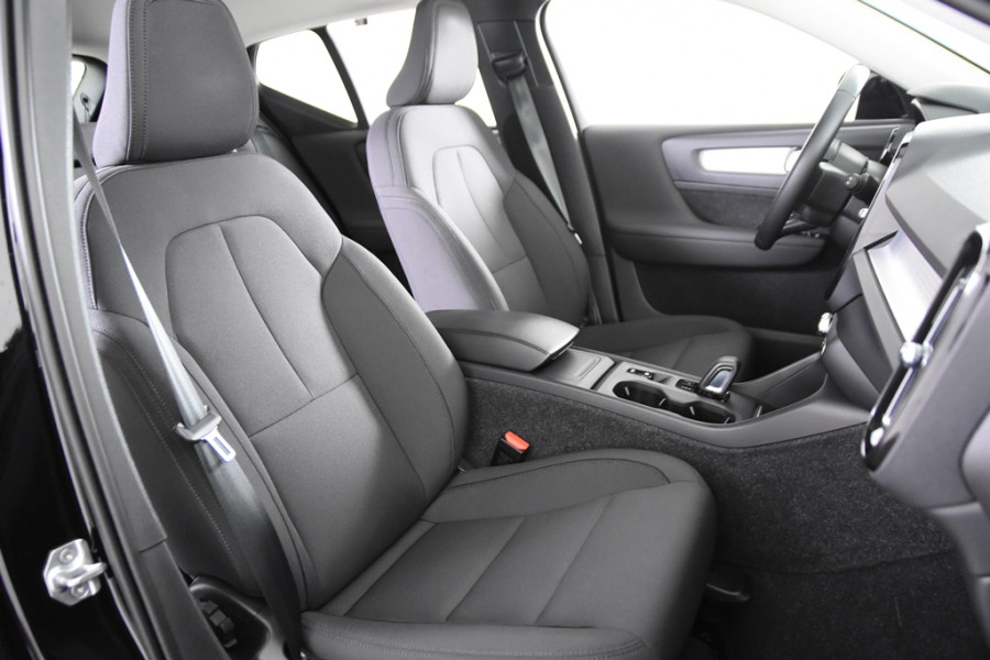 Volvo XC40 1.5 T3 Momentum Pro *1ste Eigenaar*R-Design*Navigatie*