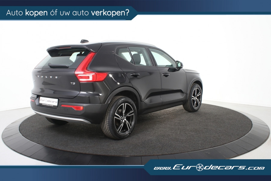 Volvo XC40 1.5 T3 Momentum Pro *1ste Eigenaar*R-Design*Navigatie*