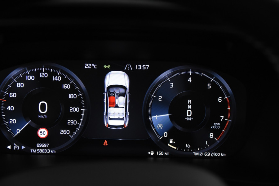 Volvo XC40 1.5 T3 Momentum Pro *1ste Eigenaar*R-Design*Navigatie*