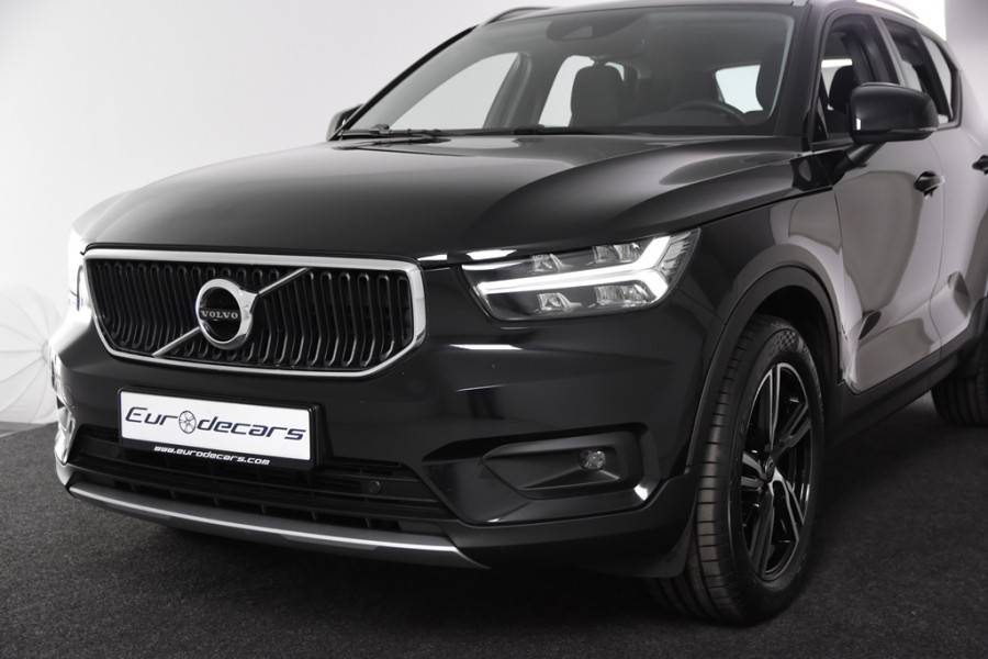 Volvo XC40 1.5 T3 Momentum Pro *1ste Eigenaar*R-Design*Navigatie*