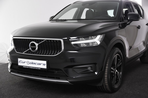 Volvo XC40 1.5 T3 Momentum Pro *1ste Eigenaar*R-Design*Navigatie*