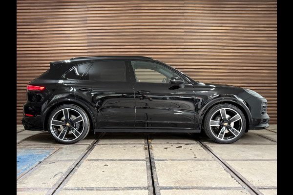 Porsche Cayenne 3.0 E-Hybrid Platinum Edition | Sportchrono | Luchtvering | SportDesign